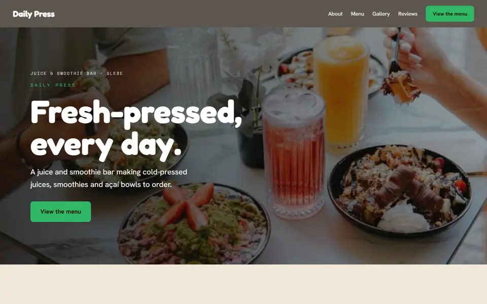 Daily Press: the juice and smoothie bar site as it opens, Warm Classic direction
