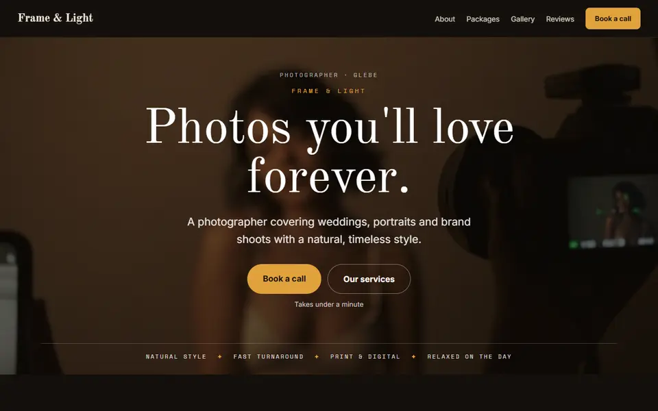 Frame & Light: the photographer site as it opens, Moody Dark direction